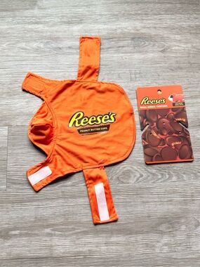 NWOT PetSmart Orange Reese's Cup Small Animal Costume